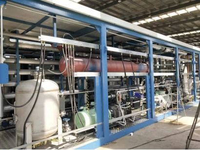 康普萊斯世界最大單螺桿壓縮機(jī)驚艷亮相上海化工裝備展，為日用化工專(zhuān)用設(shè)備注入新動(dòng)力